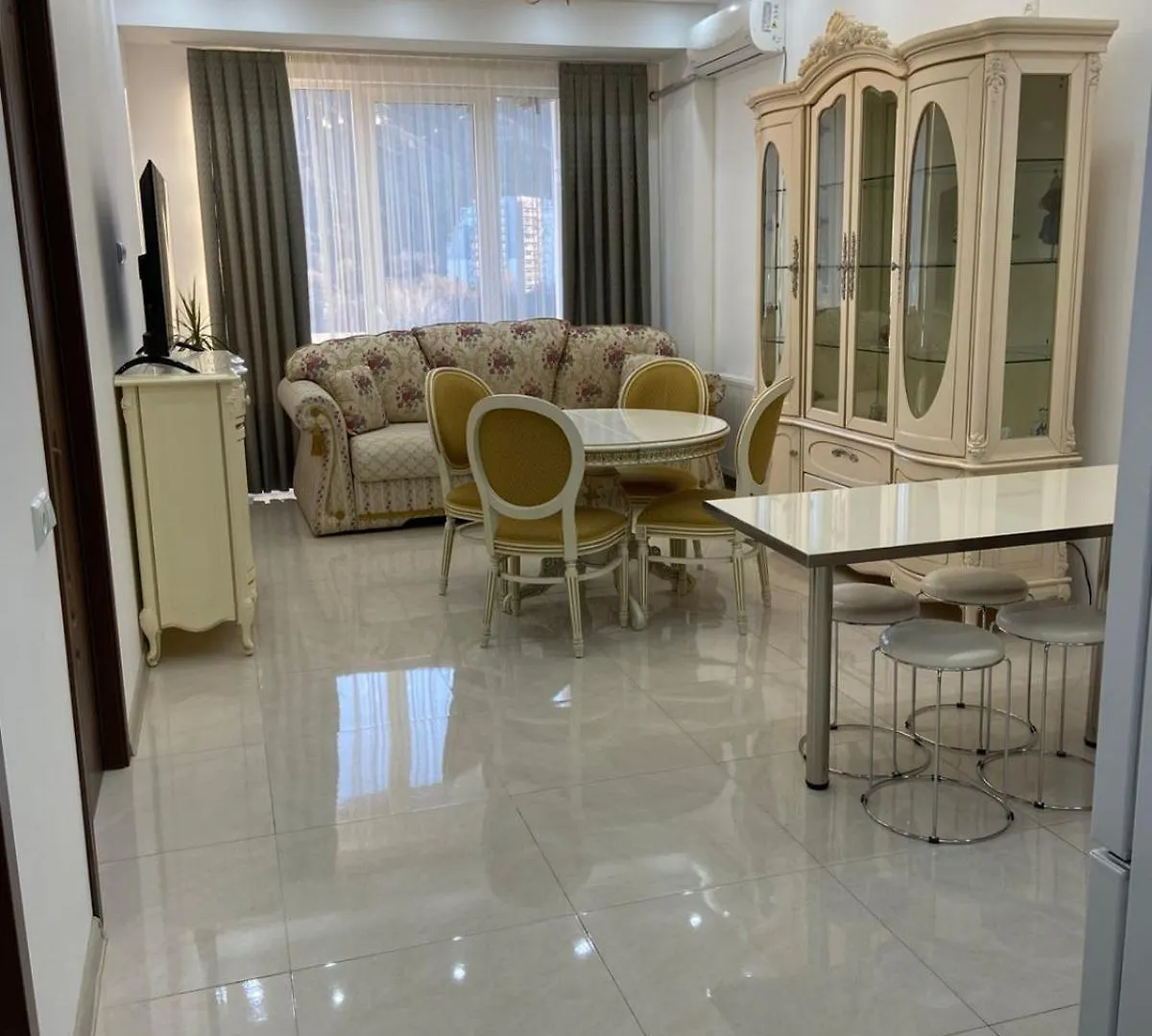 דירה טביליסי Eto'S Appartement גאורגיה